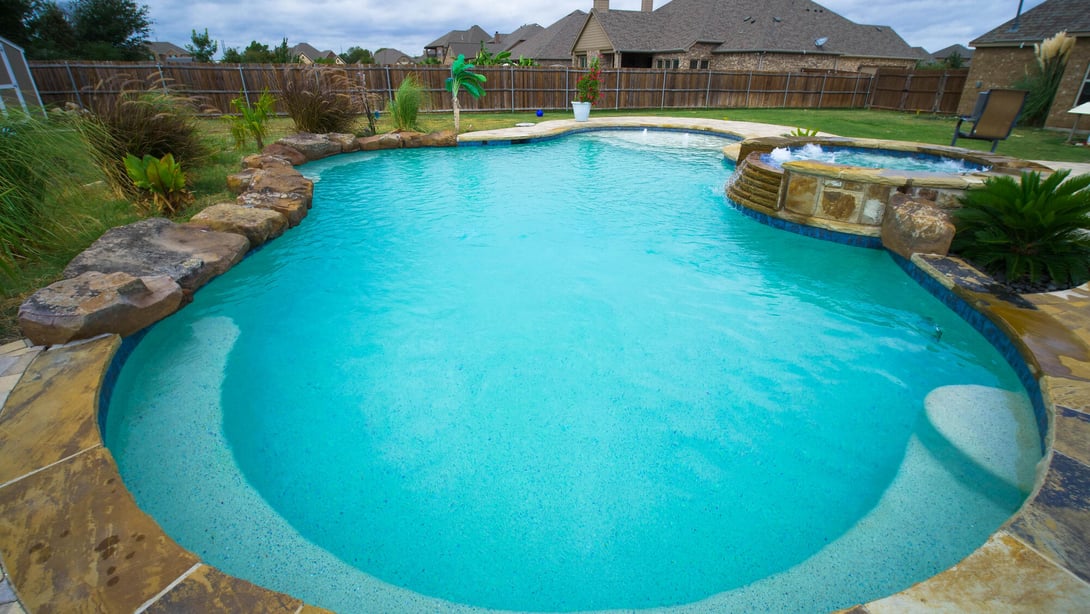 Curved Pools Custom Design & Construction Services